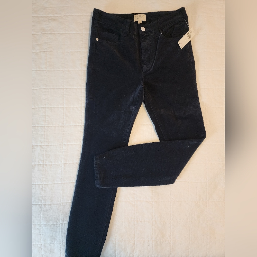 Anthropologie Women's Navy Corduroy Jeans. Size 27